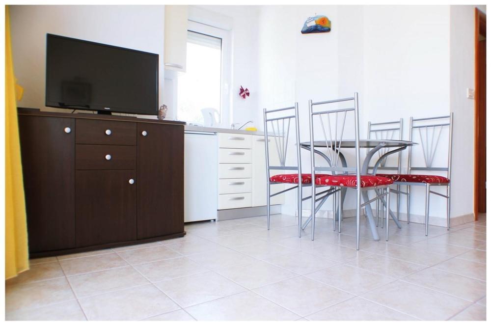 Apartments By The Sea Razanj, Rogoznica - 11347 Kültér fotó