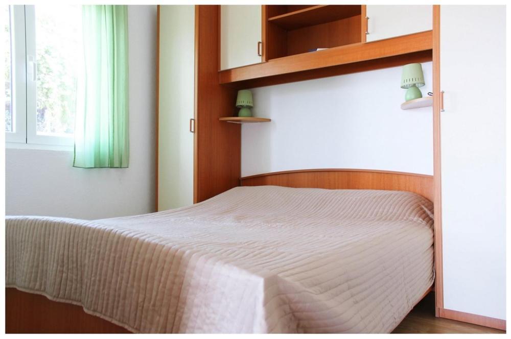 Apartments By The Sea Razanj, Rogoznica - 11347 Kültér fotó