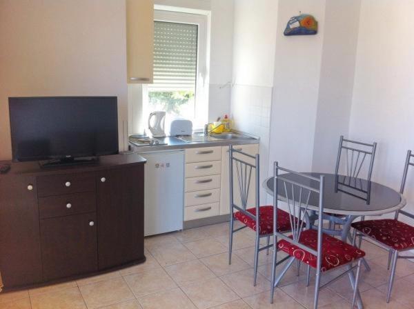Apartments By The Sea Razanj, Rogoznica - 11347 Kültér fotó
